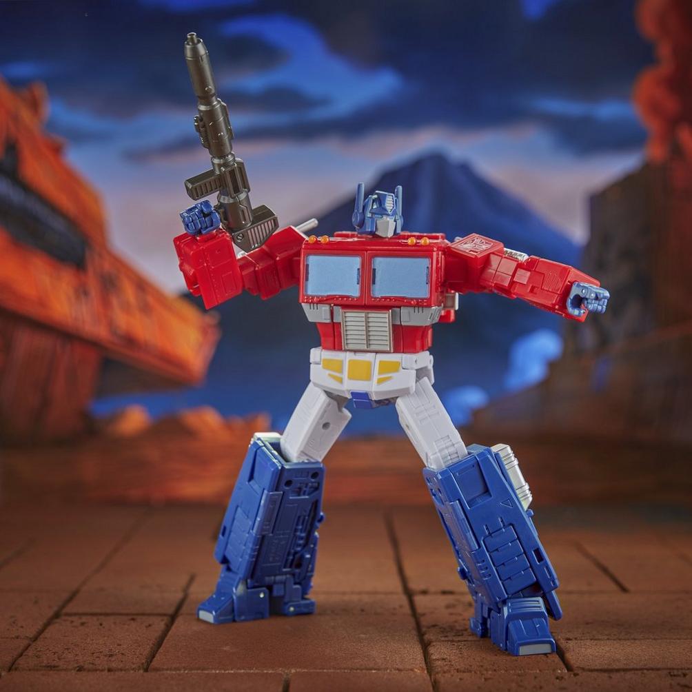 (Pre-order) Transformers Studio Series Commander Class The Transformers: The Movie 86-31 Optimus Prime