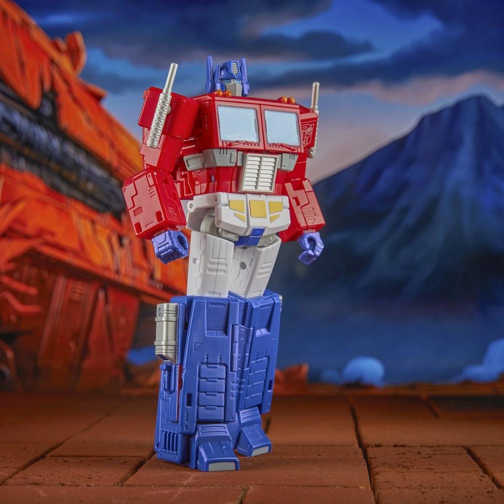 (Pre-order) Transformers Studio Series Commander Class The Transformers: The Movie 86-31 Optimus Prime