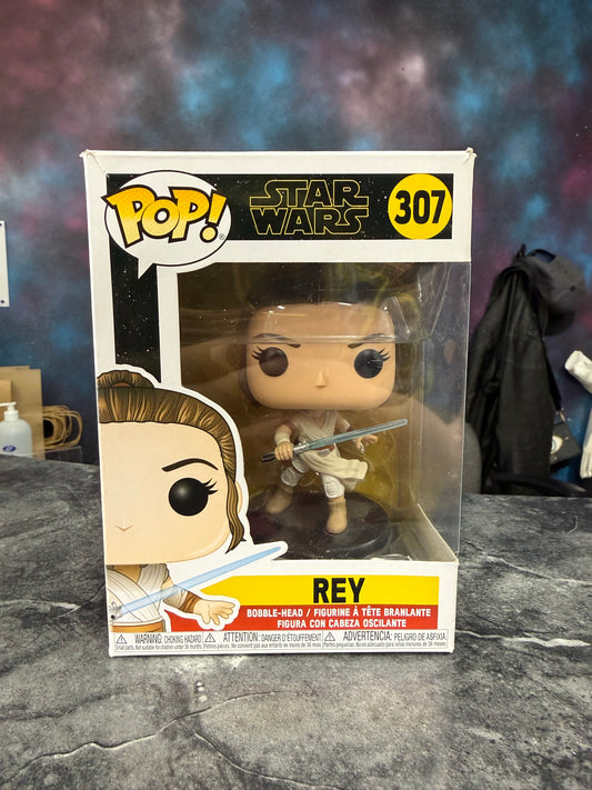Rey #307 - Star Wars Funko Pop! Vinyl Figure