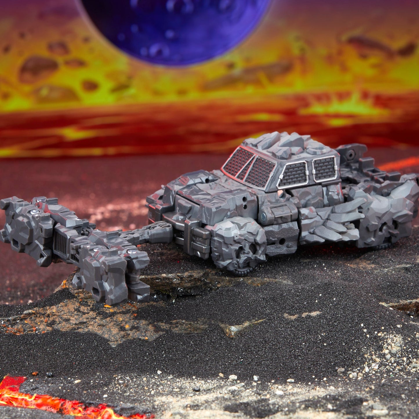 United Deluxe Class Infernac Universe Magneous