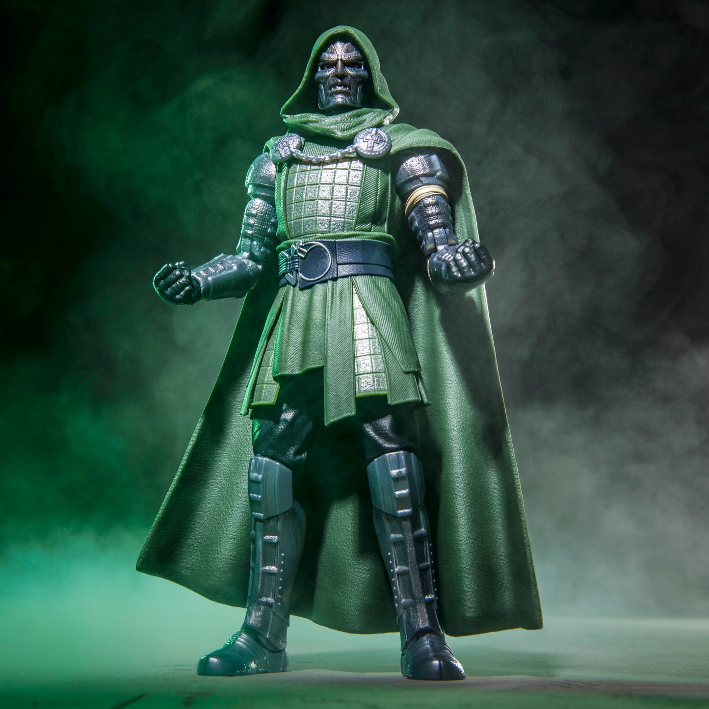 (Pre-Order) Marvel Legends Series Marvel Studios' Avengers: Doomsday Doctor Doom