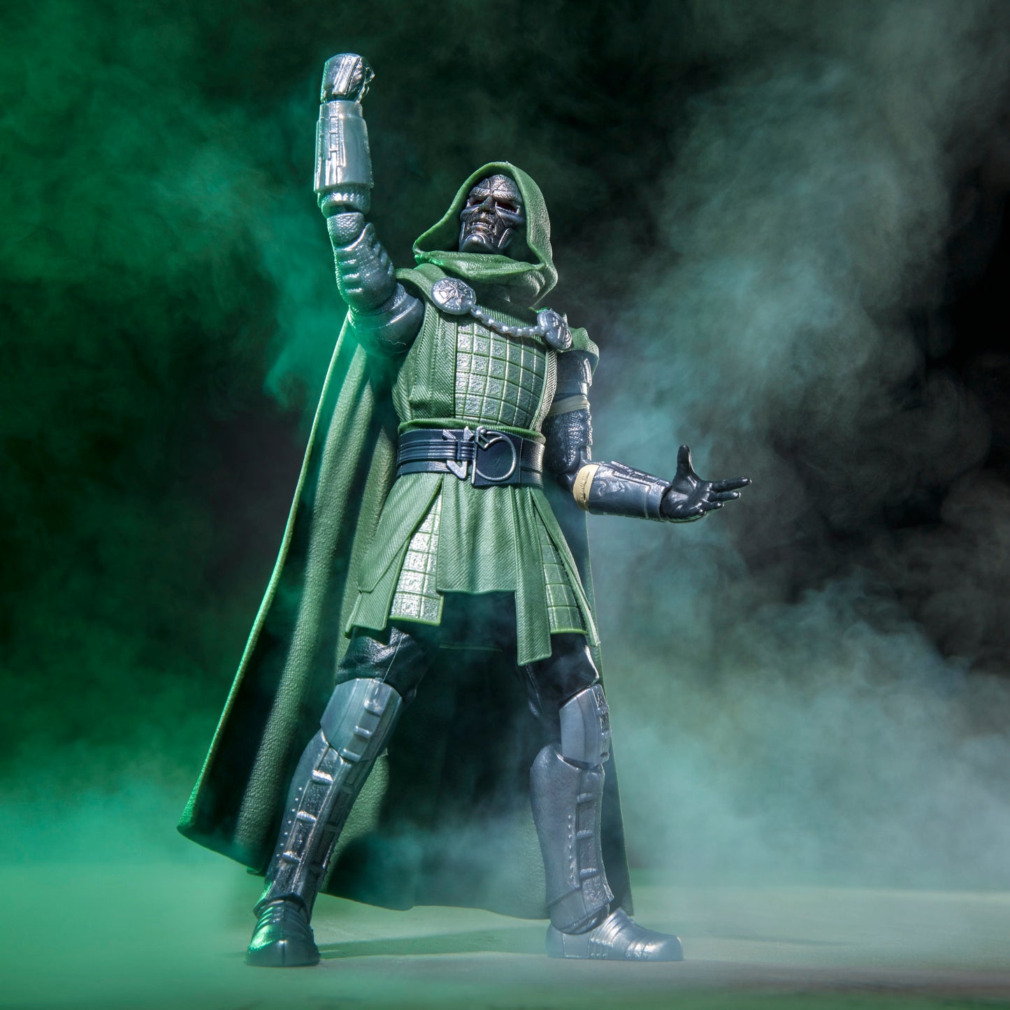 (Pre-Order) Marvel Legends Series Marvel Studios' Avengers: Doomsday Doctor Doom